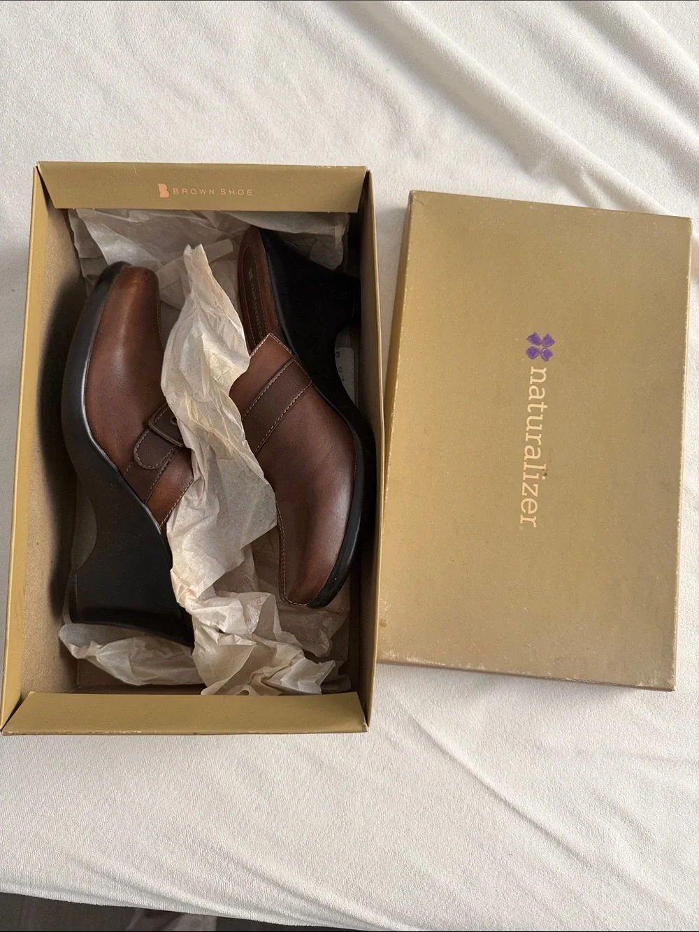 Naturalizer Brown Leather Buckle Mule Heels size 6.5